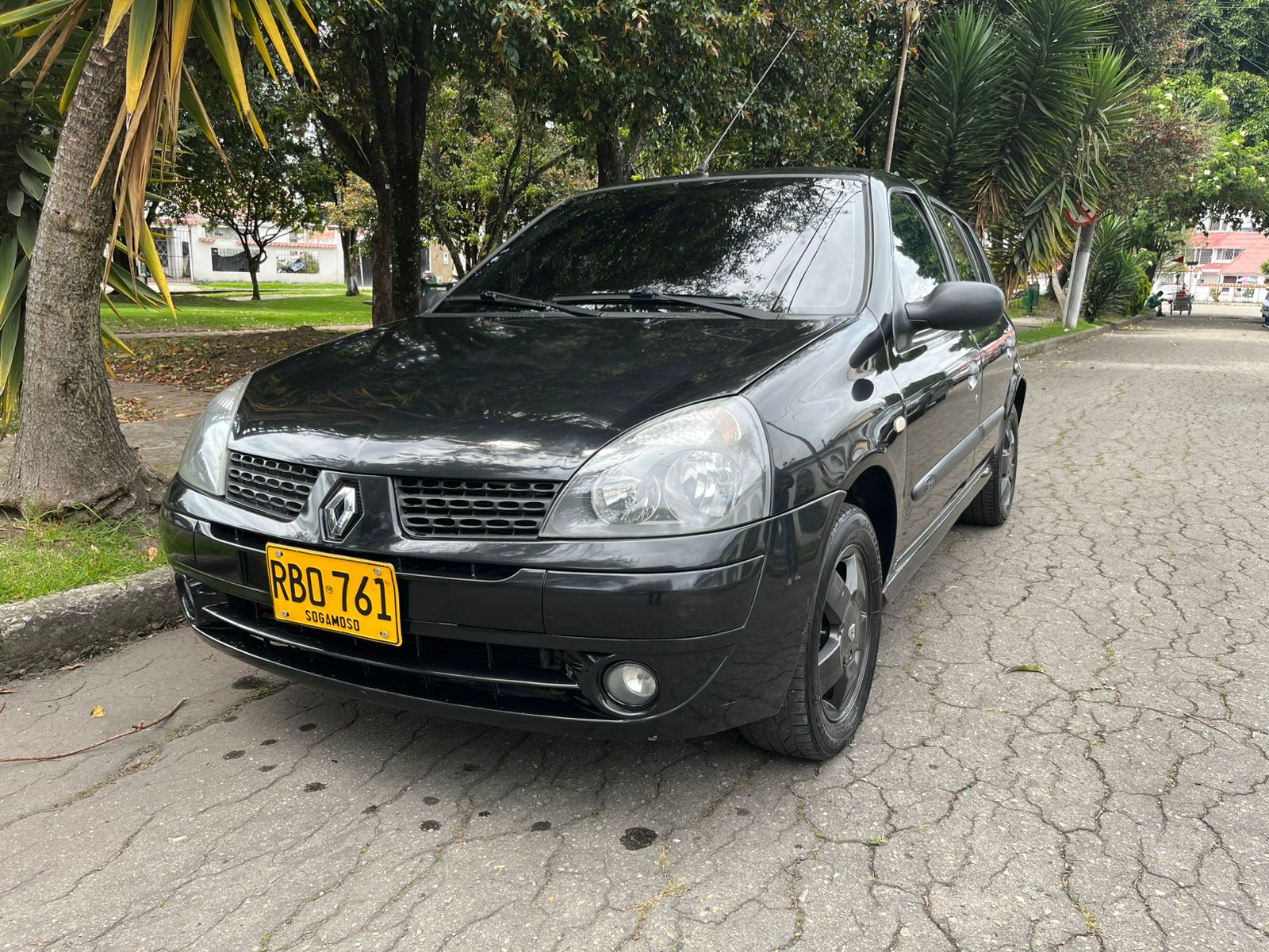 RENAULT CLIO EXPRESSION 2011 | CC 1.600
