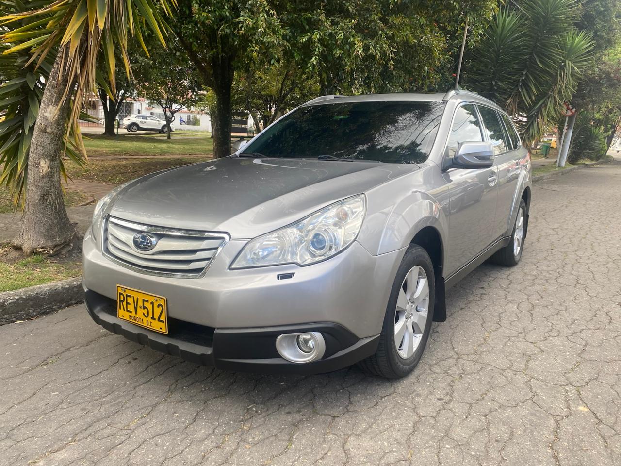 SUBARU OUTBACK  4x4